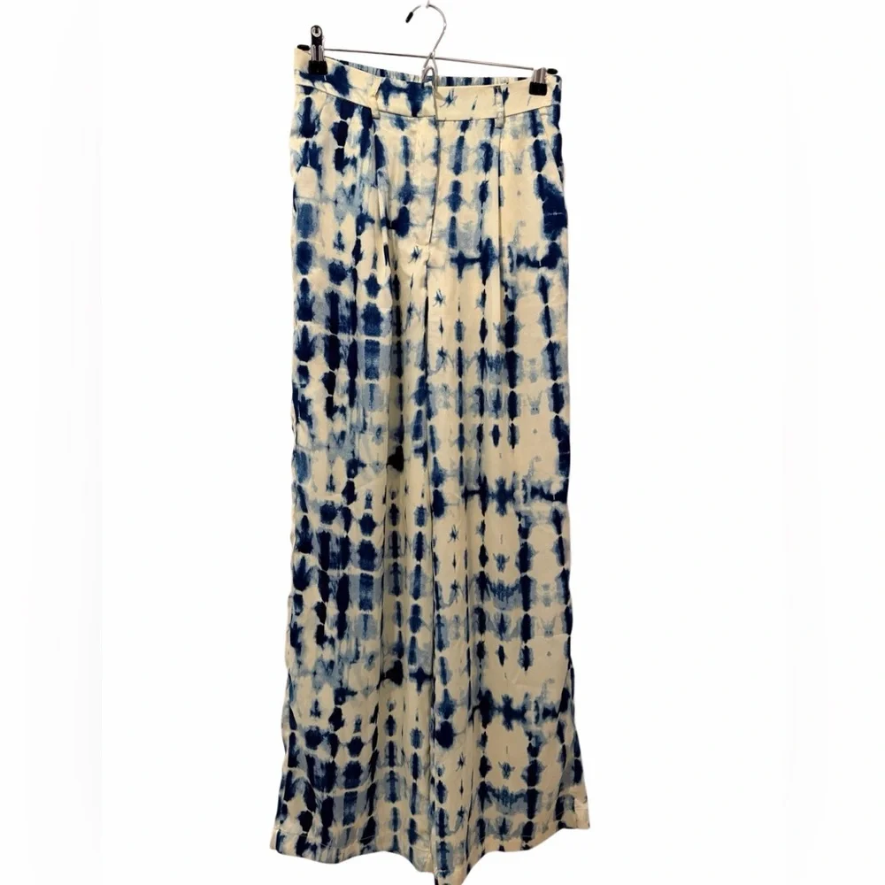 House of Harlow 1960 Tie Dye Wide Leg Satin Flowy Pants Trousers Blue and White - Picture 1 of 11